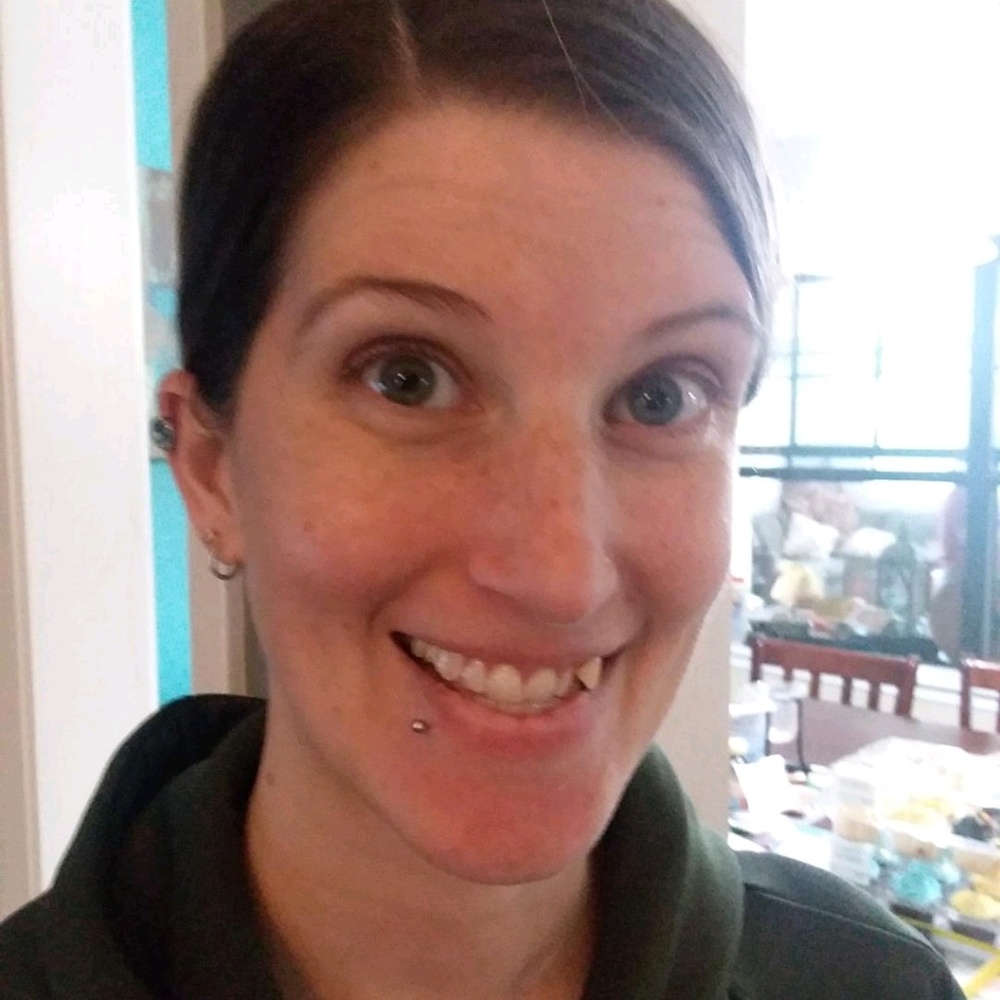 Meet your Posher, Kim